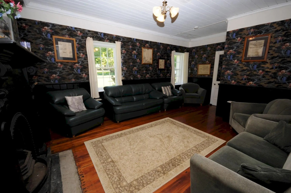 Peters Farm Lodge