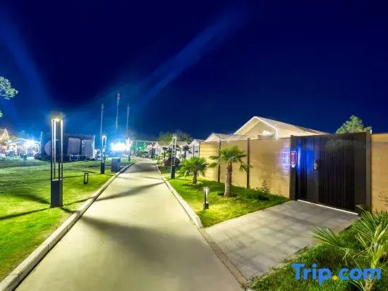 Yanling Bloom Hot Spring Hotel
