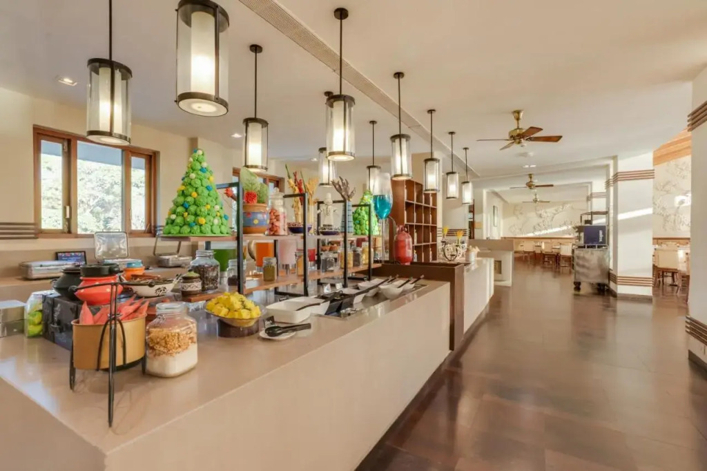 Club Mahindra Resort - Tungi