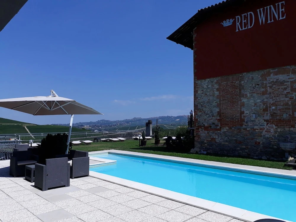Red Wine Camere