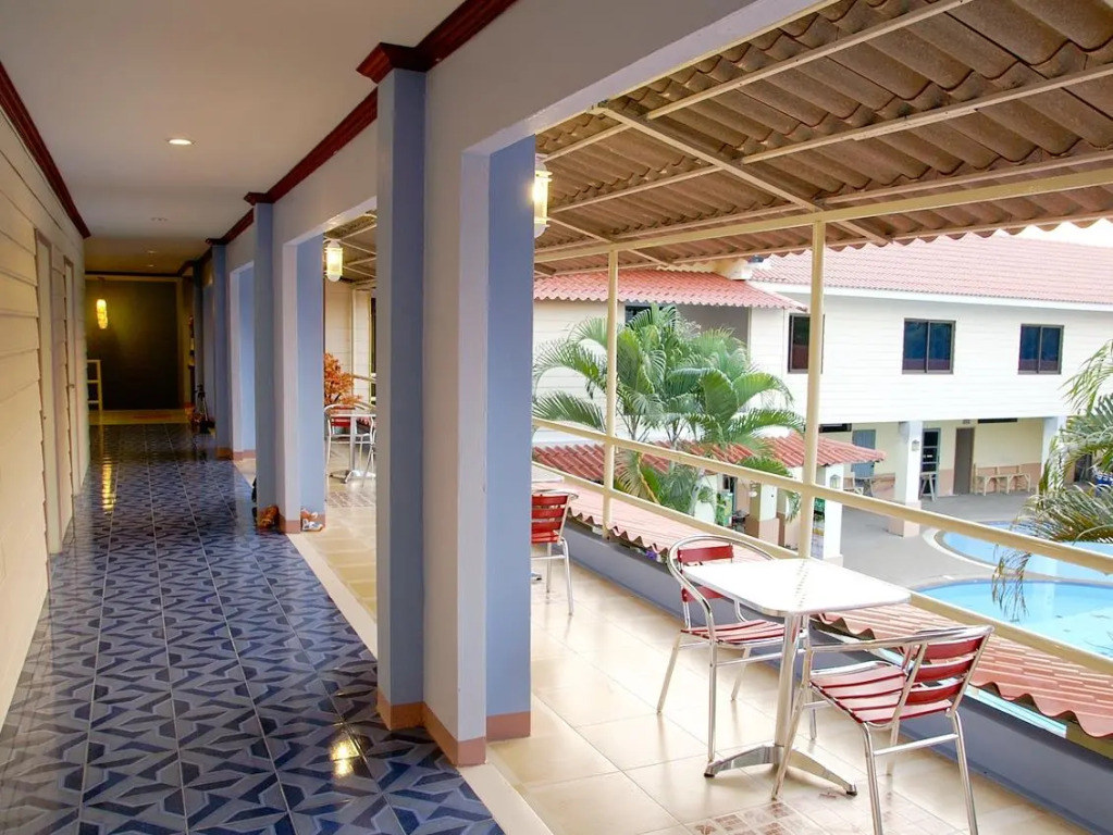 Homeland Resort