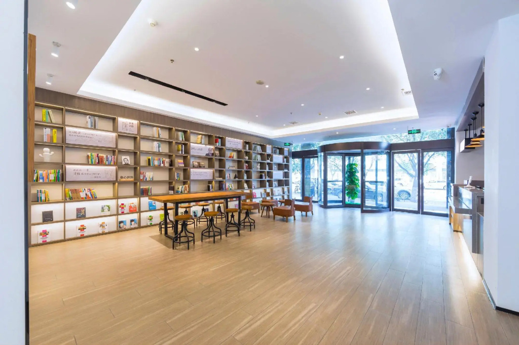Wanting Hotel (Zhengzhou Zhenghonghui Yinping Road Subway Station)