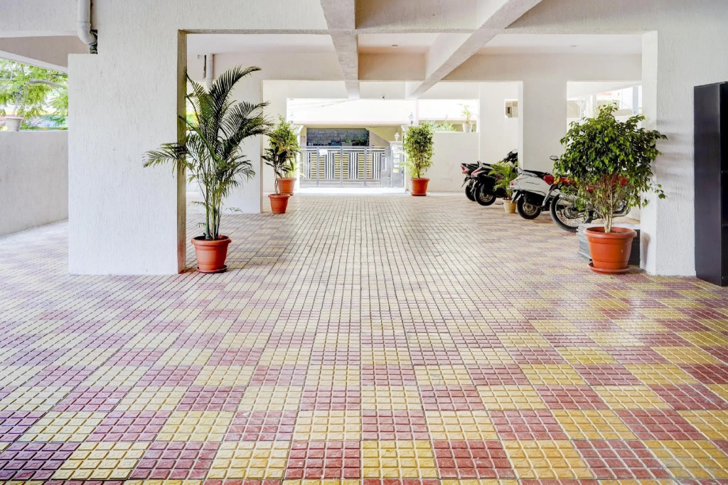 OYO 80246 Collection O Hotel Saffron residency KPHB