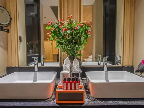 Morland Hot Spring Hotel(Ningbo Chunxiao ）