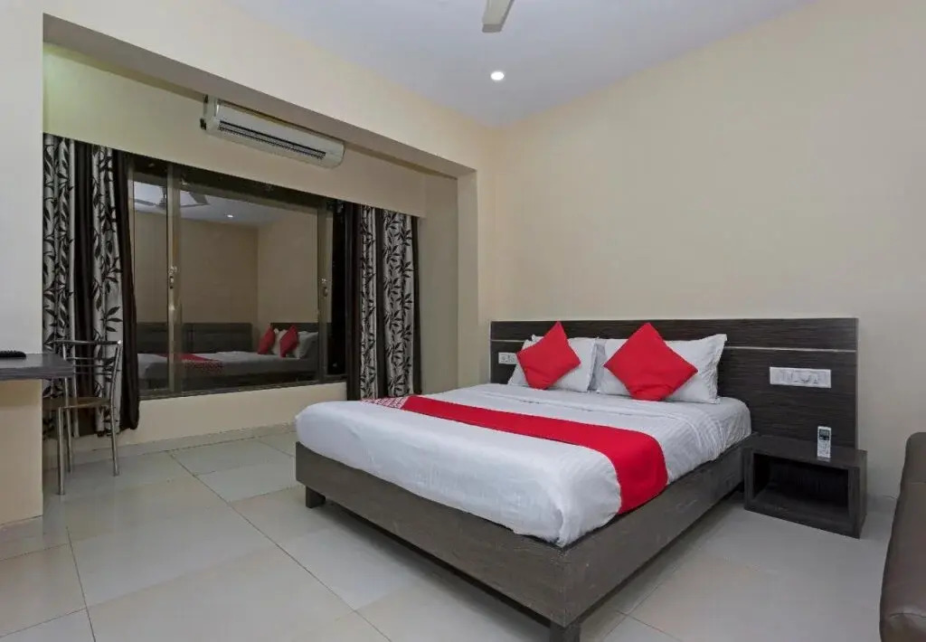 OYO 22290 Hotel Sunshine Residency