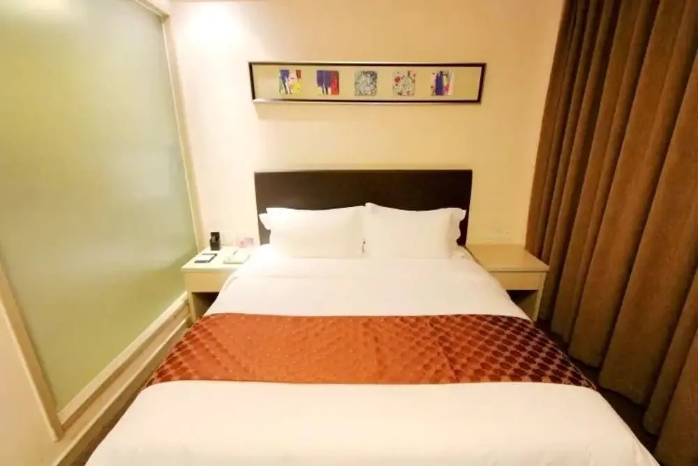 Vienna International Hotel(Qingdao Liuting Airport High Speed Railway North Station)