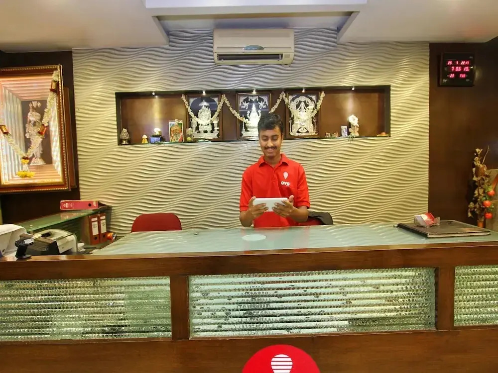 Hotel Amshi International