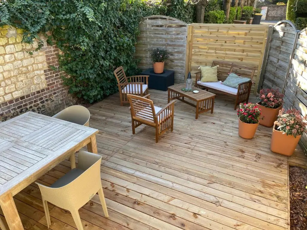 Le 102, Maison avec Terrasse et parking Gare de ROUEN