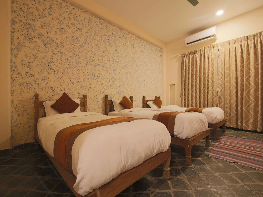 Oyo 355 River Park International Resort