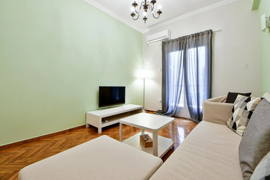 Thiras Lovely Apartment