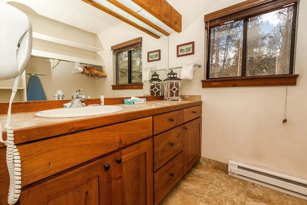 Keystone Gulch Townhomes 1224 by SummitCove Vacation Lodging