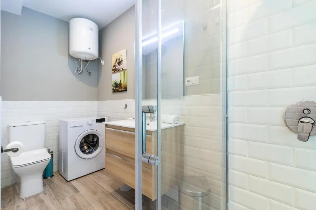 Flatguest Naval * Cosy * 1bdr. * Fast Wifi