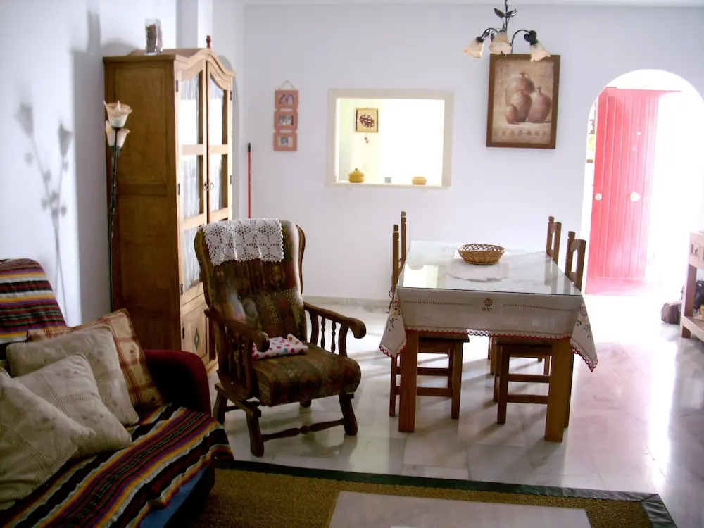 Apartment With 2 Bedrooms in Estepona, With Pool Access and Furnished