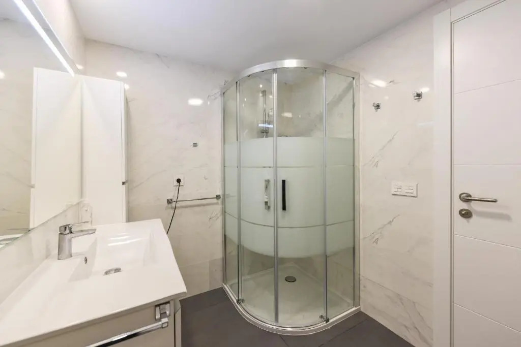 Apartamento lujo playa Lasiesta3