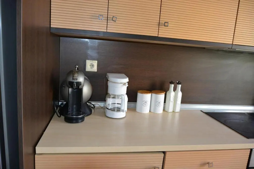 Modern apartment, 5΄ walk from central metro station