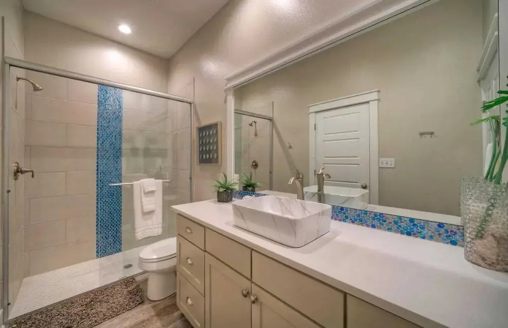 Private Pool, Covered Patio 4 Blocks to Beach Bourbon Breeze by Avantstay