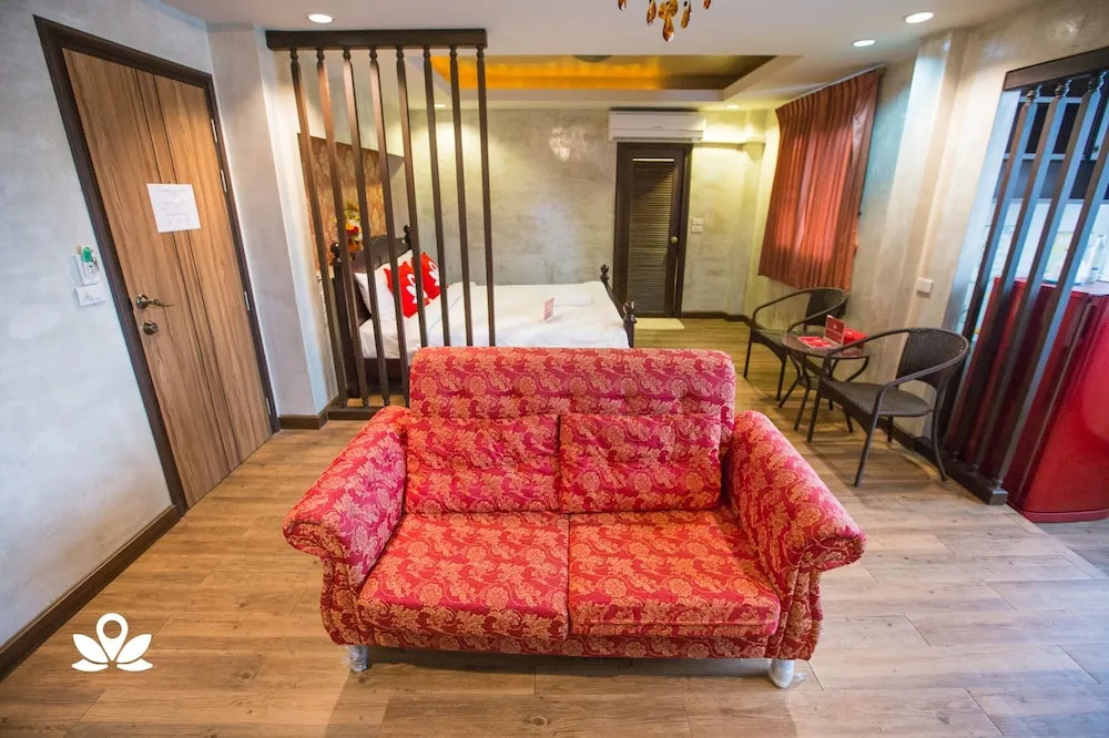 ZEN Rooms Watgate