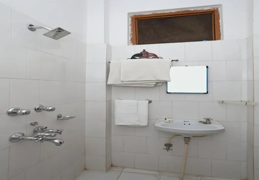 Sai Inn By OYO Rooms