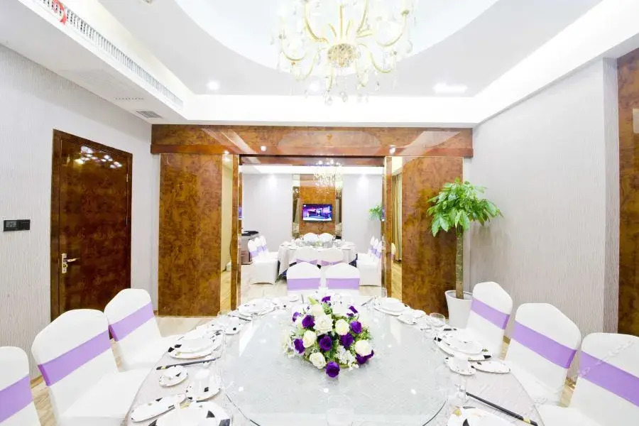 Huawen Yuexi Hotel