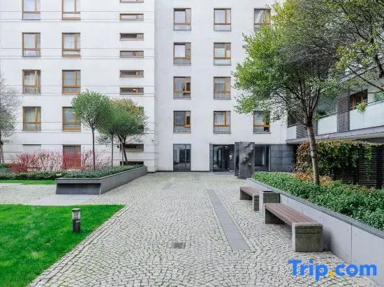Lumina luxury 3-rooms apart in Warsaw