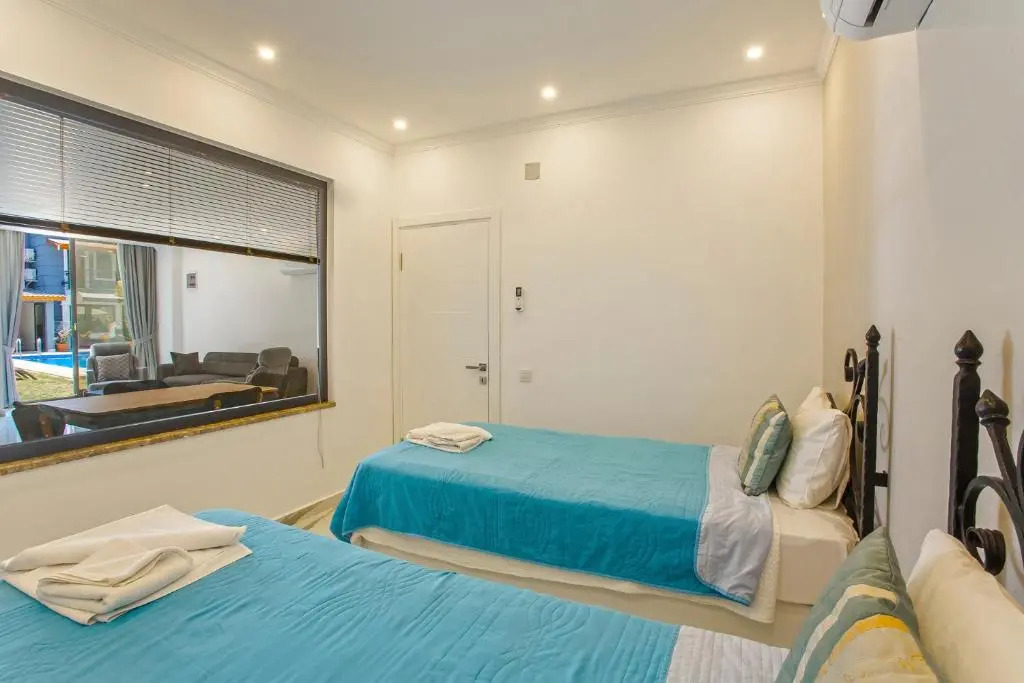 Nur Suites & Hotels