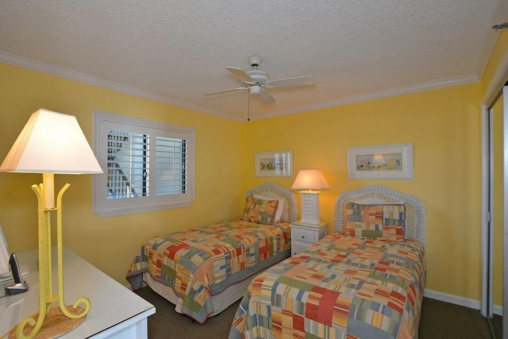 One Seagrove Place Unit 1102 2 Bedroom Condo by Redawning