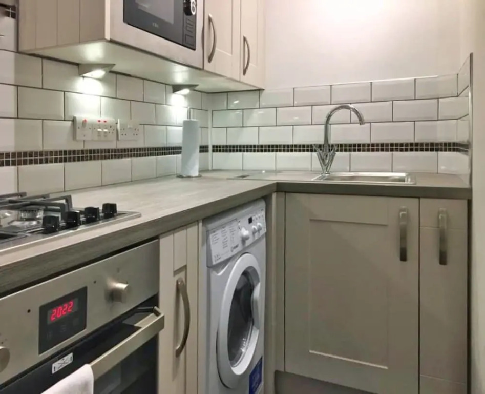 Newly Refurbished Edinburgh Apartment