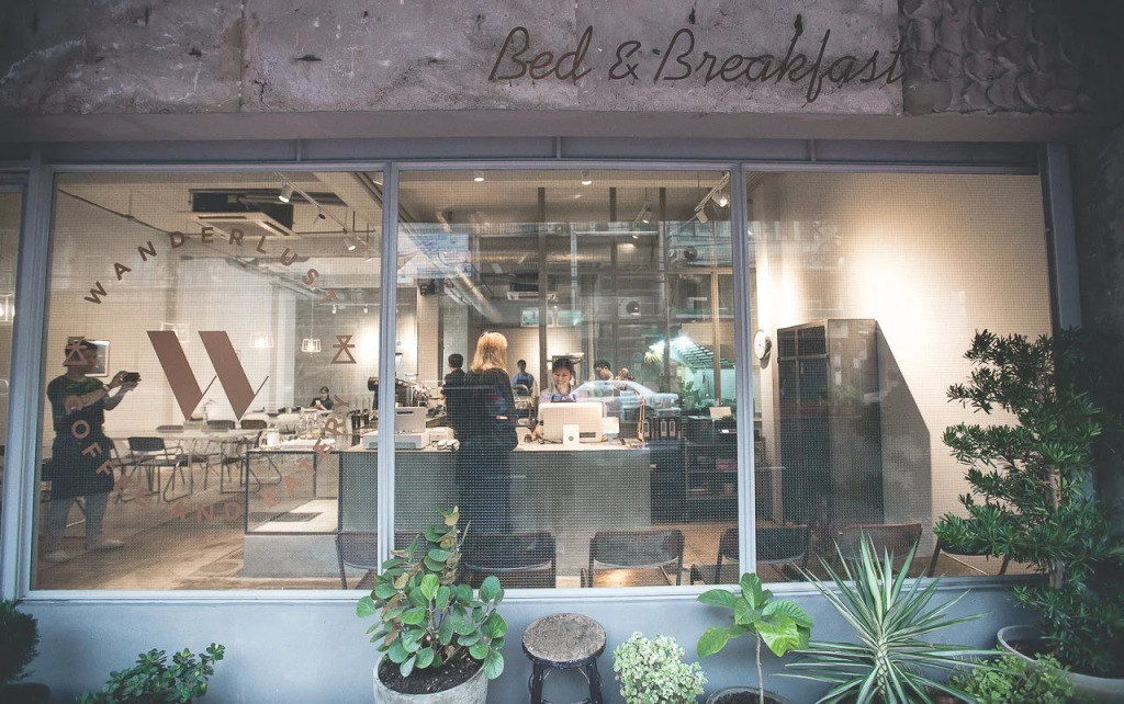2W Bed & Breakfast Bangkok