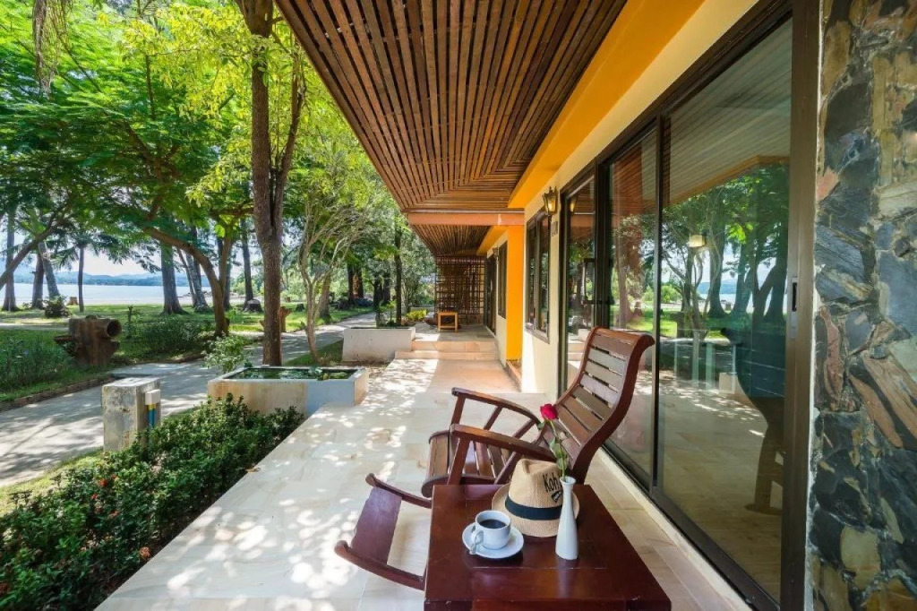 Kaw Kwang Beach Resort