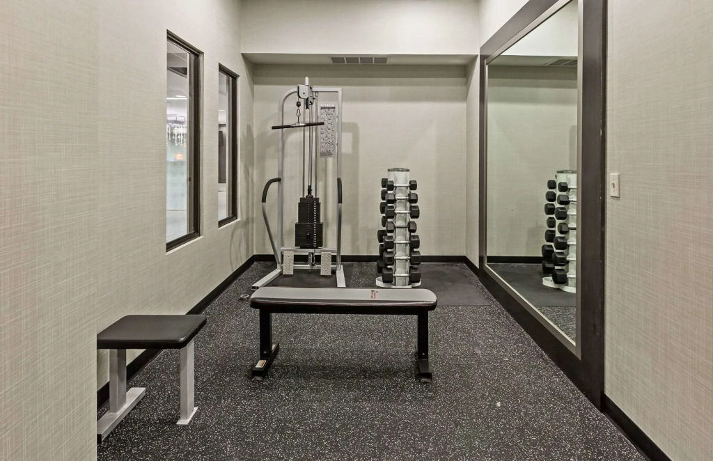 Comfort Inn & Suites Irving Las Colinas DFW