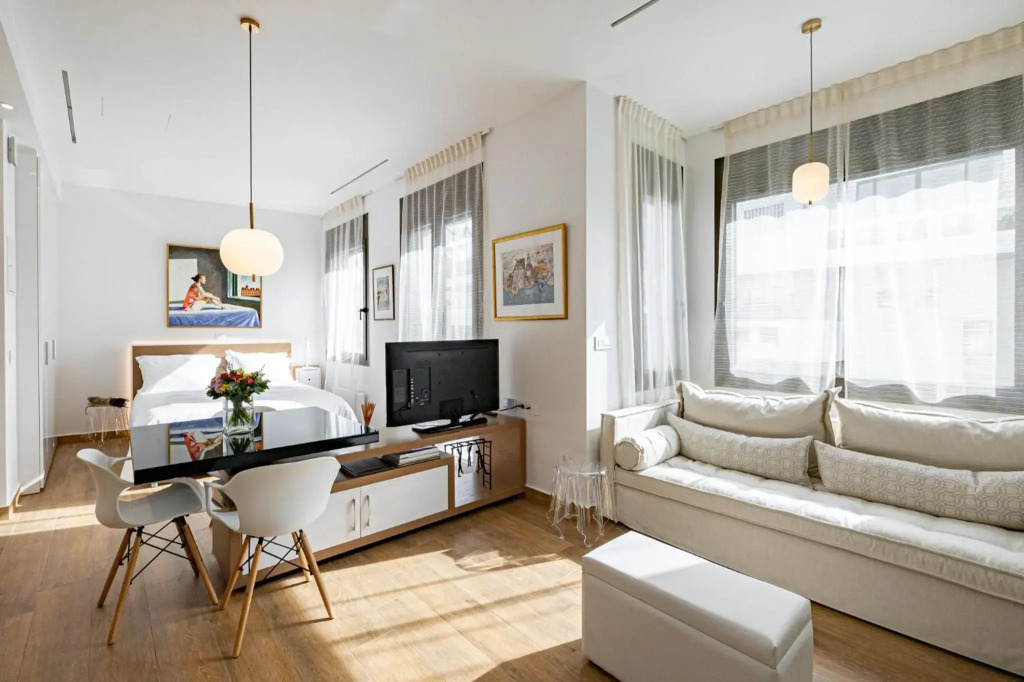 301- HiEndAccomodation-TopLocation