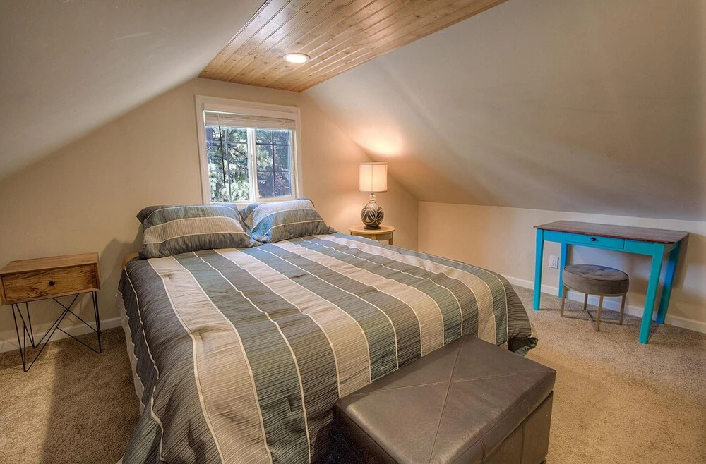Kiowa Lake House by Lake Tahoe Accommodations