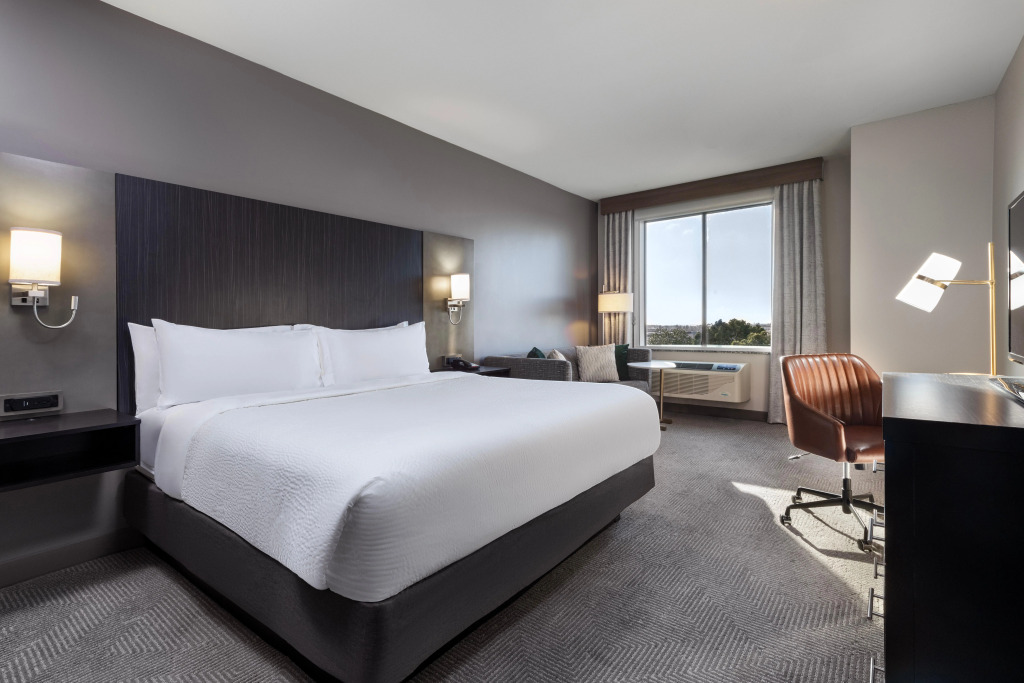 Holiday Inn Carlsbad by IHG