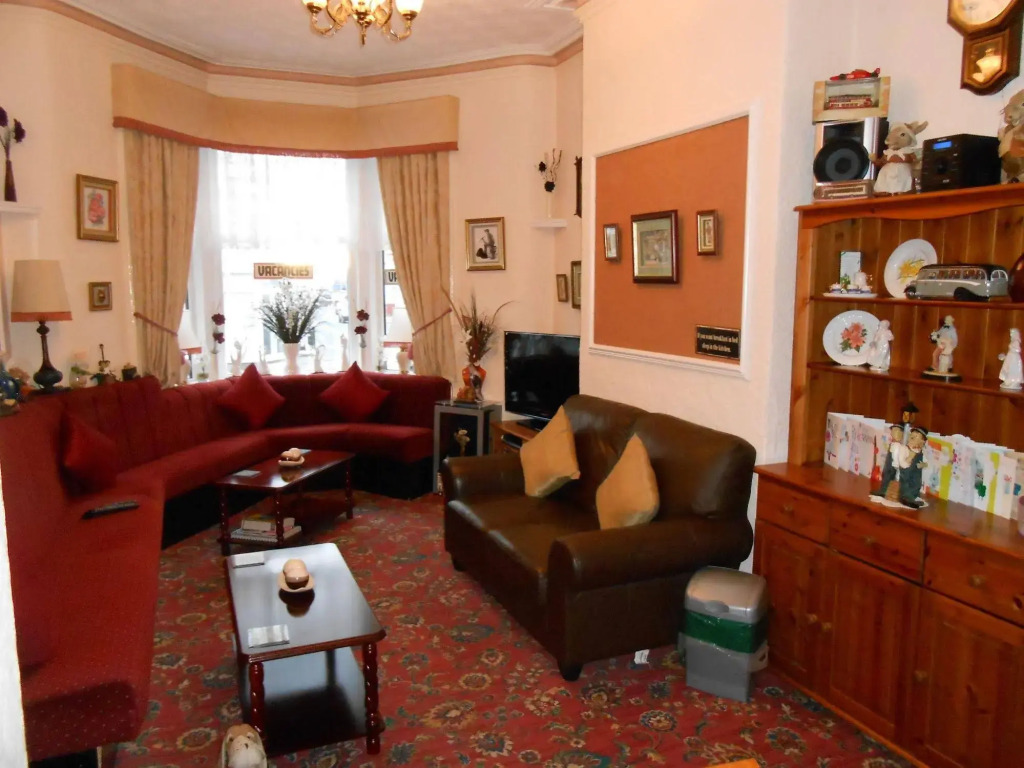 Shirley Heights Hotel