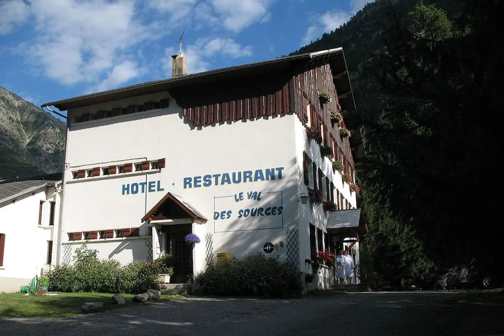 Hôtel le Val des Sources