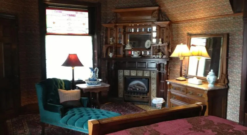 The Harry Packer Mansion Inn
