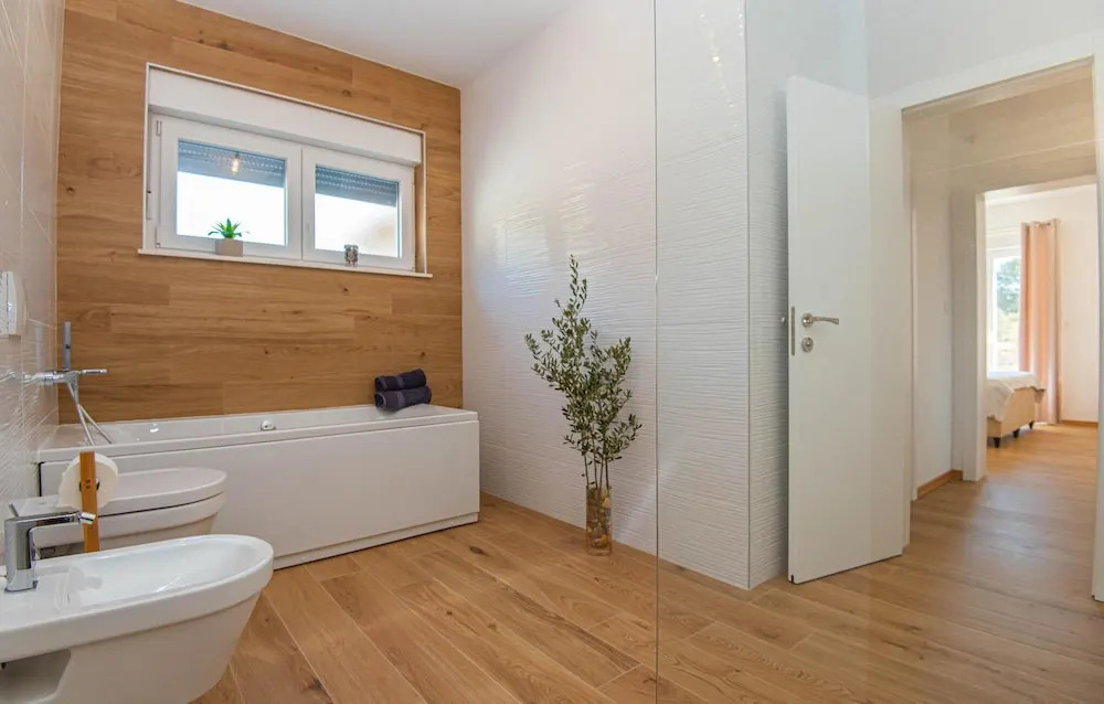 Amazing Home in Zaboric With 4 Bedrooms, Wifi and Outdoor Swimming Pool