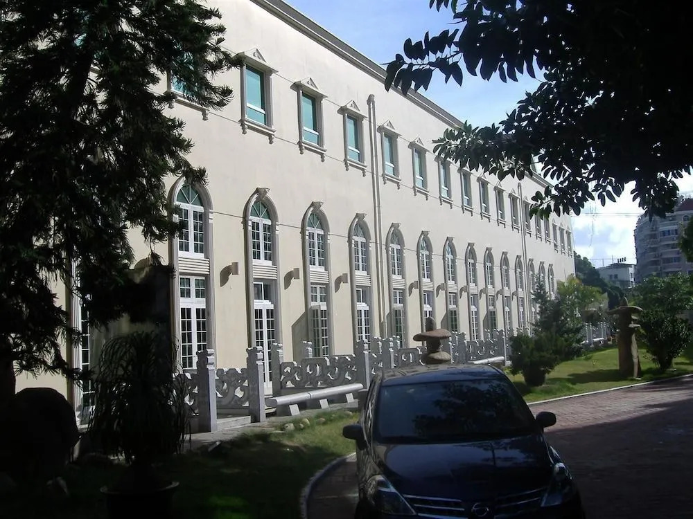 Xiamen Heyijia Garden Hotel