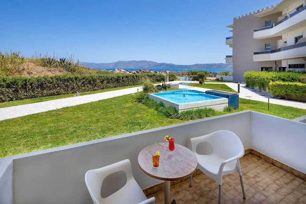 Elena Beach Hotel