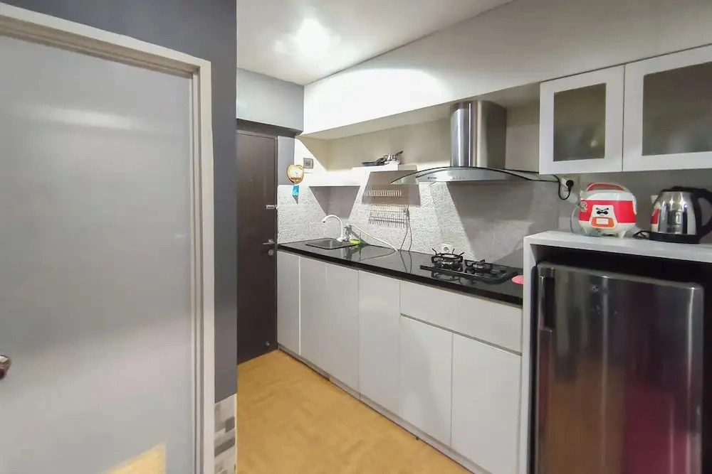 Enjoy Living 2Br Apartment At Jarrdin Cihampelas With 1 Ac In Living Room