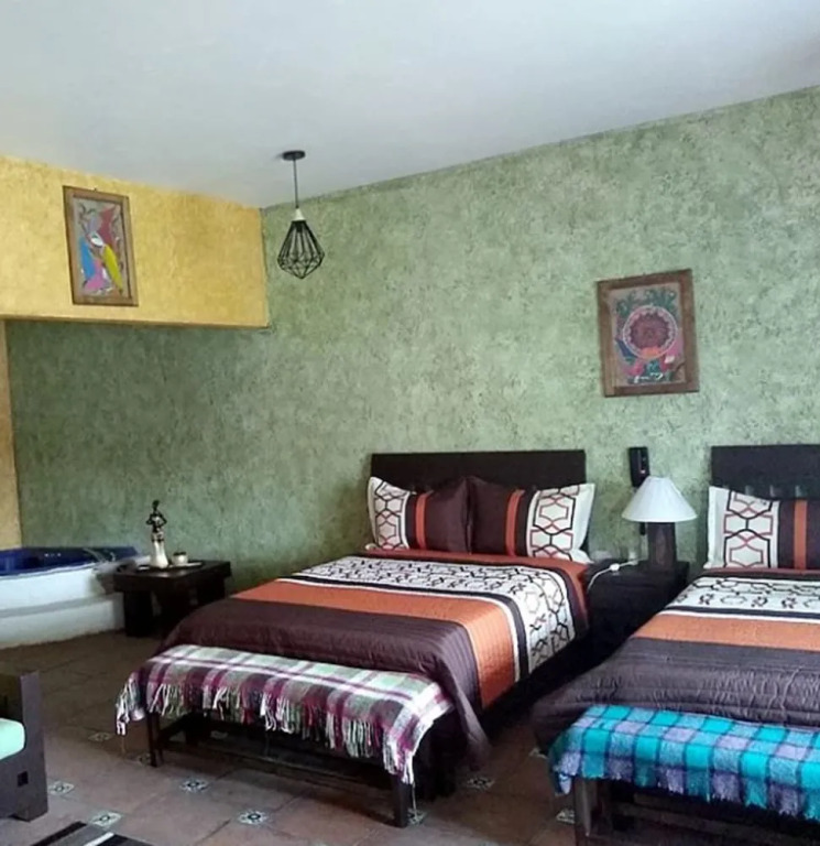 Hotel La Escondida
