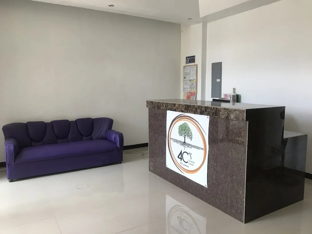 4Cs Tourist Lodge