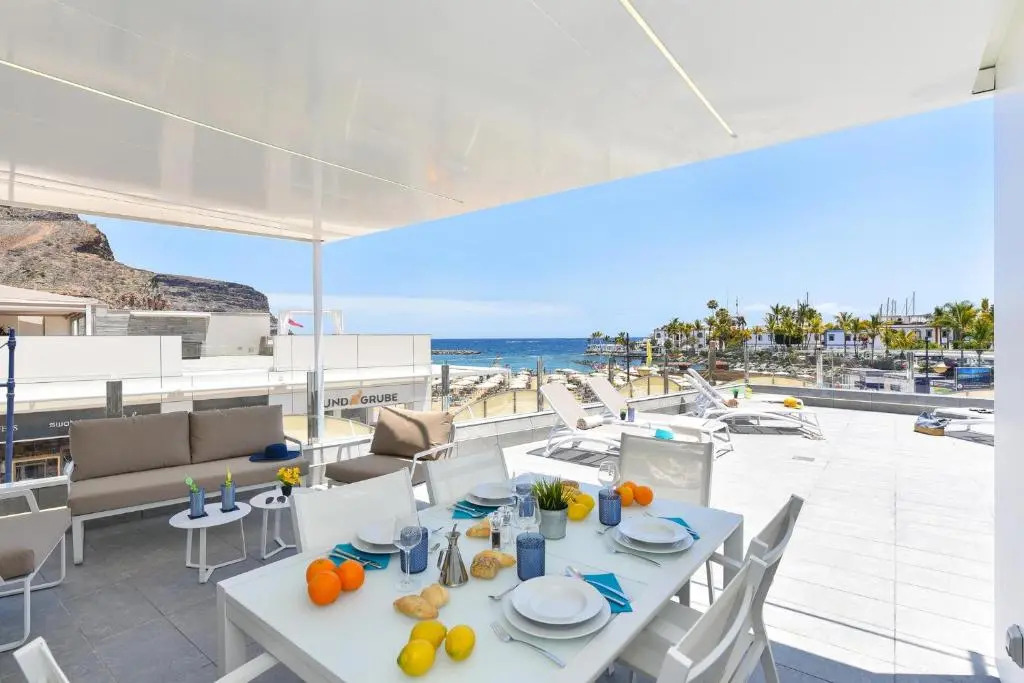 Mogan Beachfront apartment V&L by VillaGranCanaria