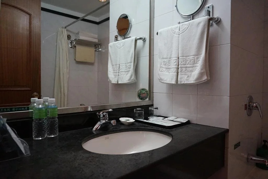 Dalian Zhongxia Garden Hotel