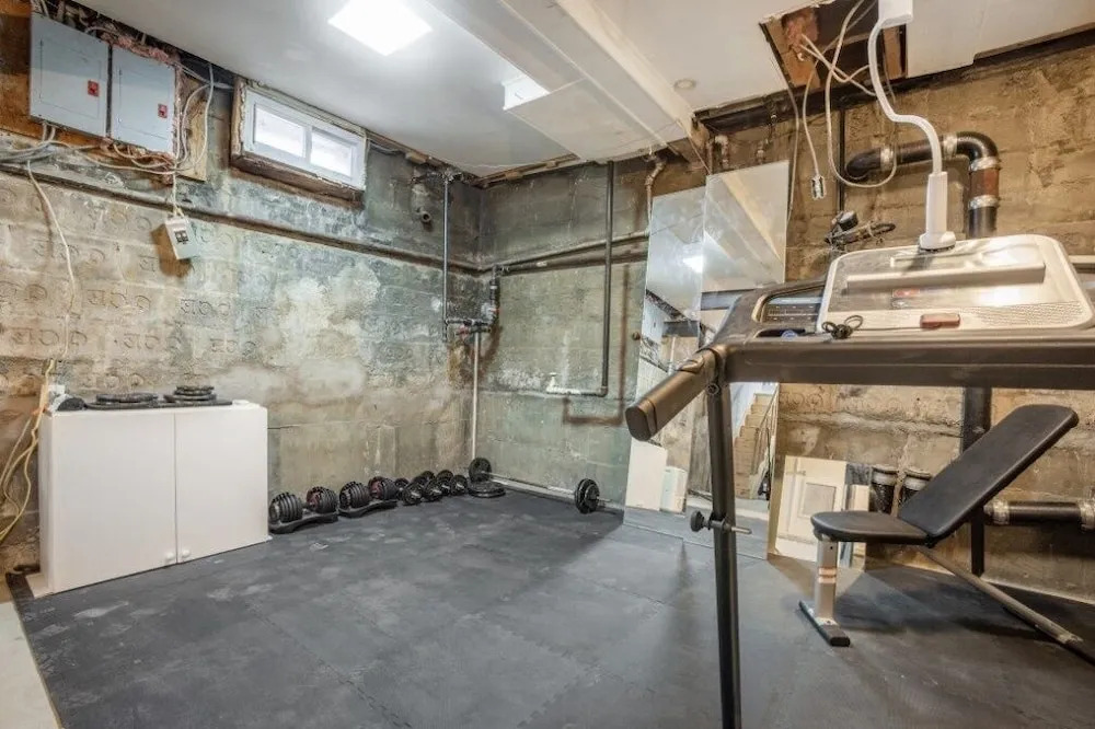 Close To Nyc! Relaxing Quiet Studio In Woodside 1 Bedroom Home by RedAwning