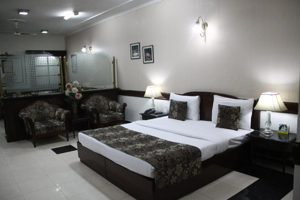 Hotel Amar Inn by Quadis - Lajpat Nagar