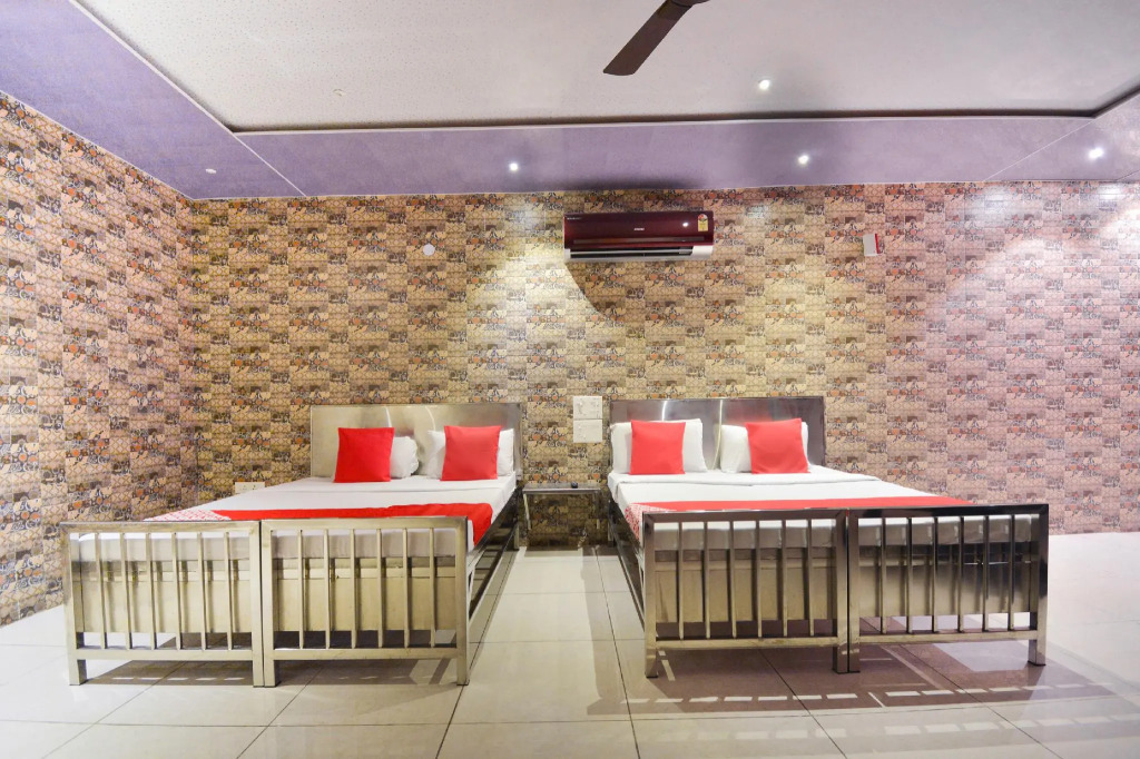 OYO 26638 Kapoor Guest House