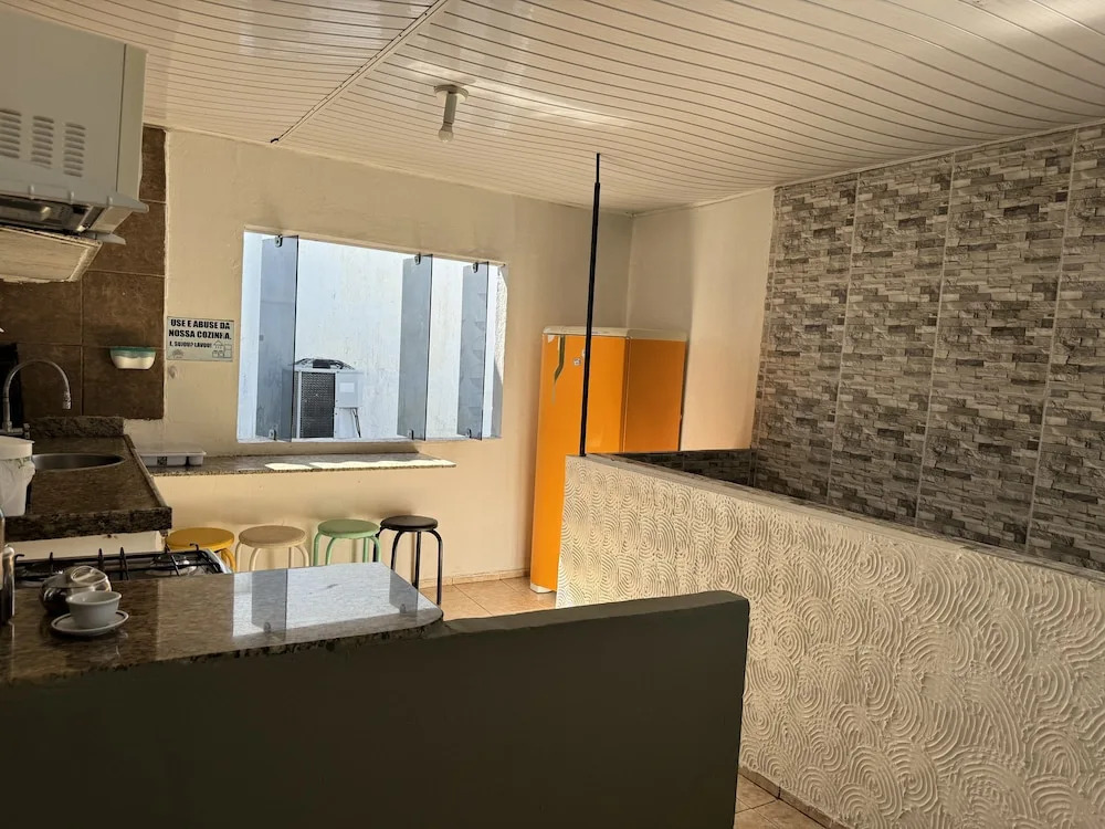 Casa Aeroporto Pousada