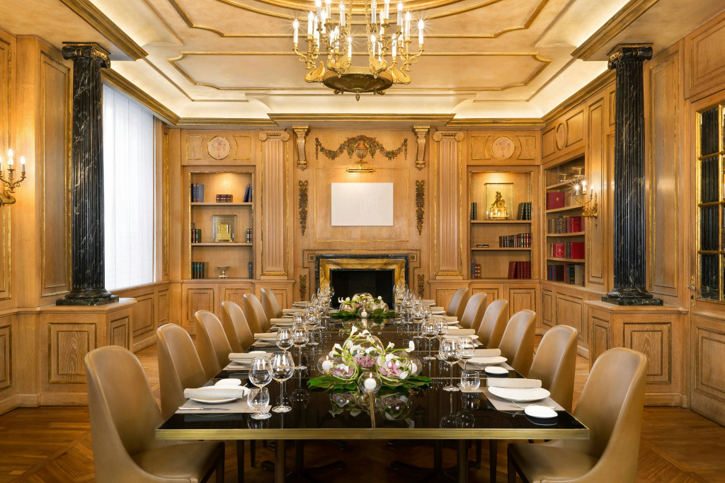 Отель The Westin Palace, Milan