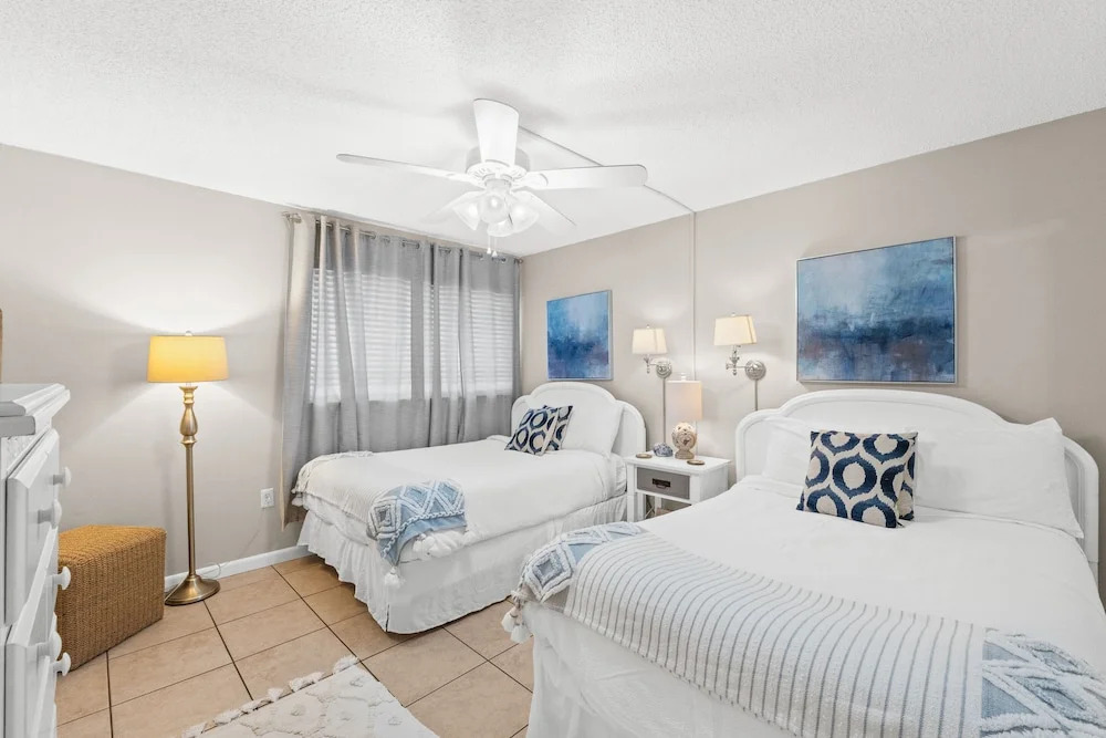 Summerhouse Beach Resort by Panhandle Getaways